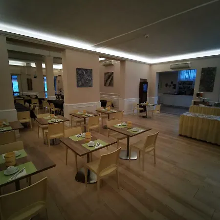 Milani 3* Lido di Camaiore
