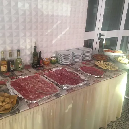 Milani Hotel 3*