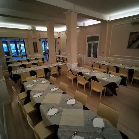 Milani 3* Lido di Camaiore