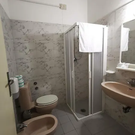 Отель Milani 3*